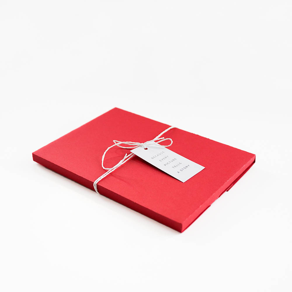 Mocco Red 23.5 x 16.5